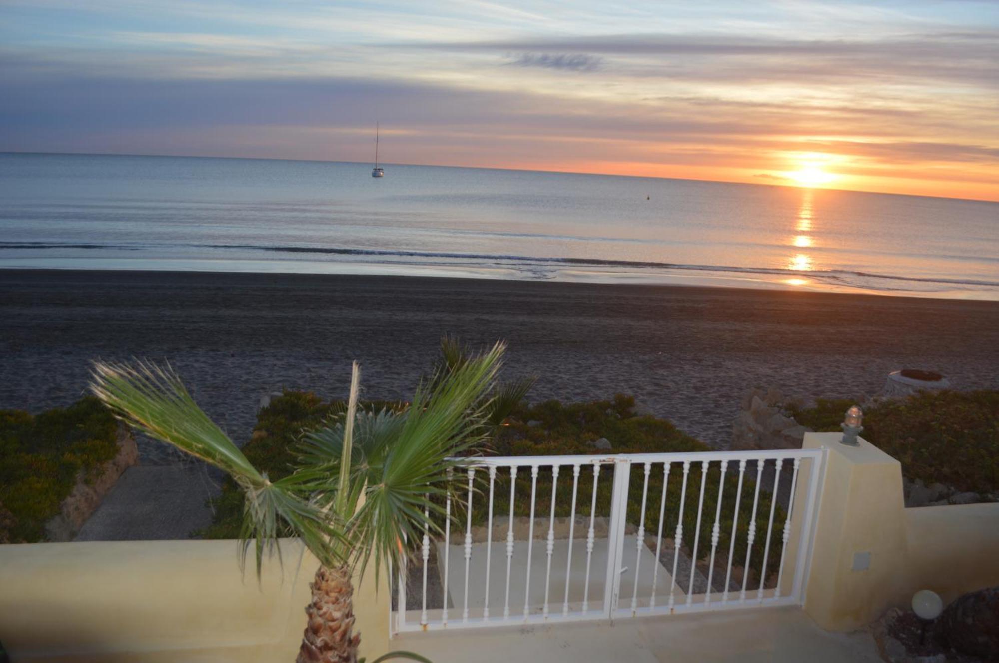 Excepcional Apartamento Loft A Pie De Playa En Chalet Roquetes Alicante Exterior photo